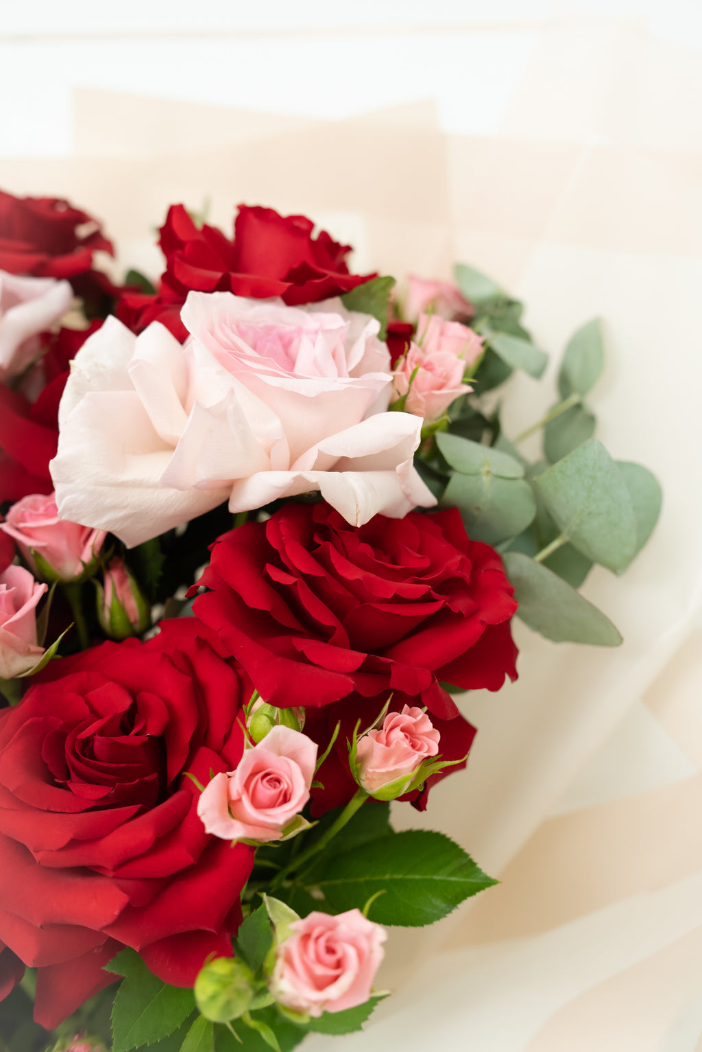 Romeo and Juliet Bouquet